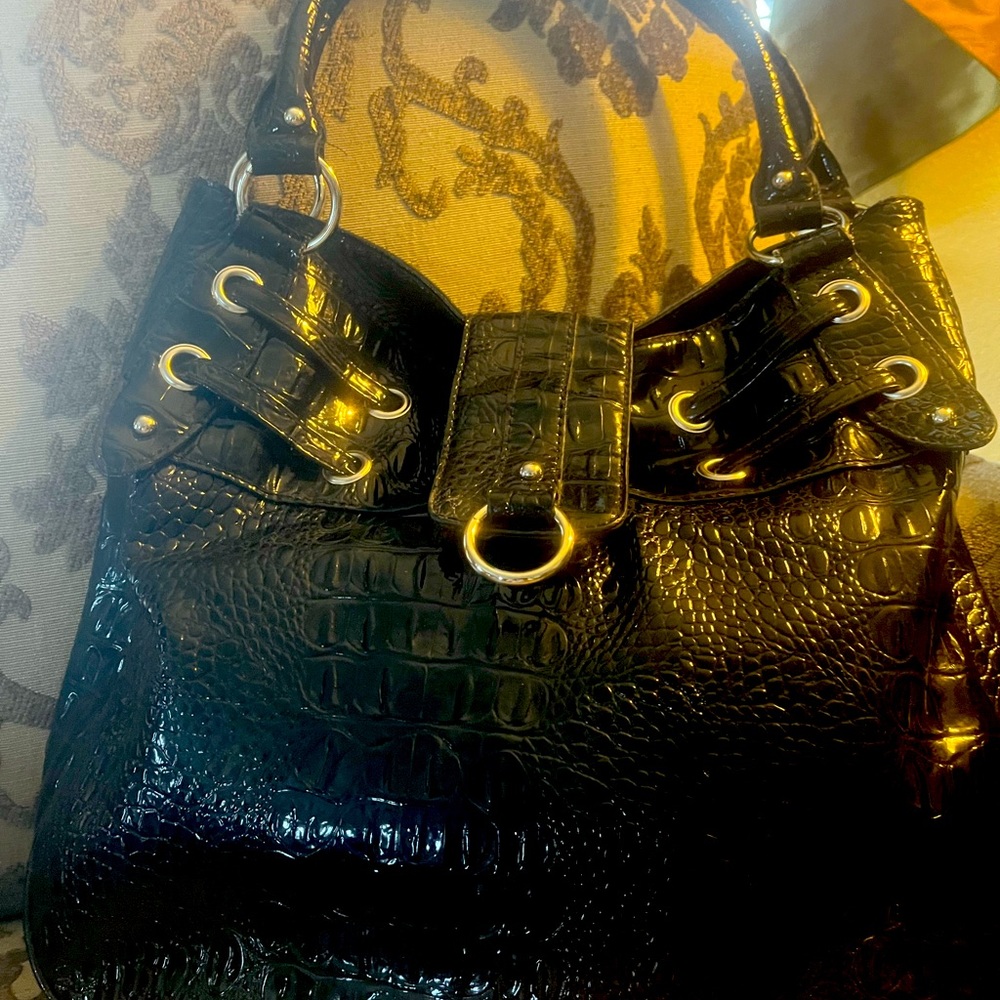Sag Harbor Large Black Embossed Purse